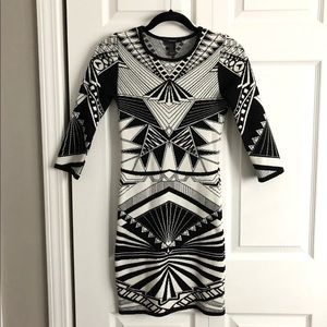 Forever 21 graphic sweater dress